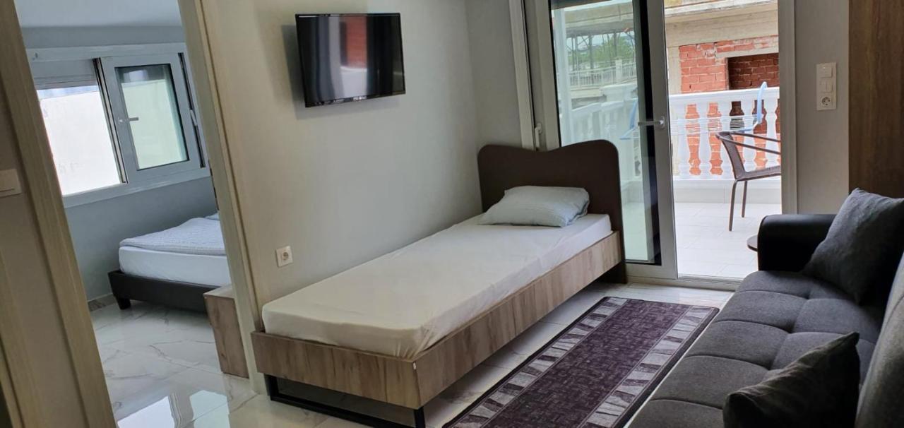 Apartmani Dedalus Paralía Buitenkant foto