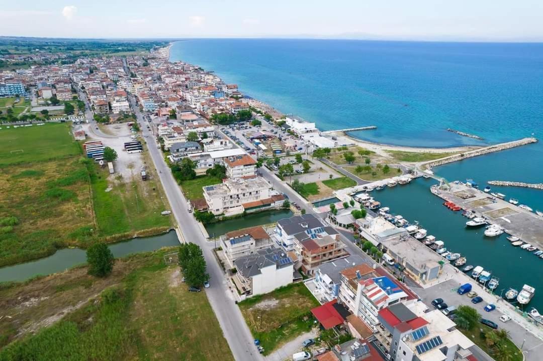 Apartmani Dedalus Paralía Buitenkant foto